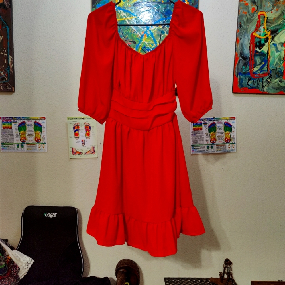 Red Lantern tie back mini ish dress ♥️ with cute puffy sleeves 👗 🥻 ❤️ 💙 💜 - Picture 3 of 6